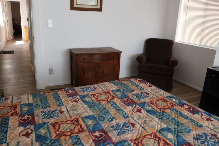 Room 16 of 52