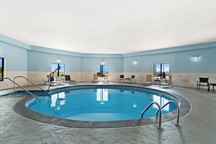 Holiday Inn Express & Suites Perry by IHG