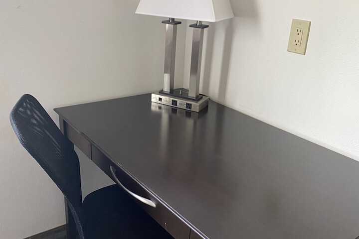 Room 8 of 19