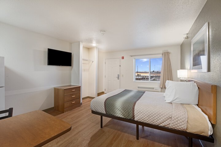 Room 18 of 24