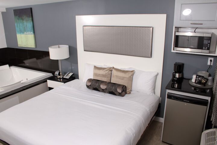 Lotus Boutique Inn & Suites