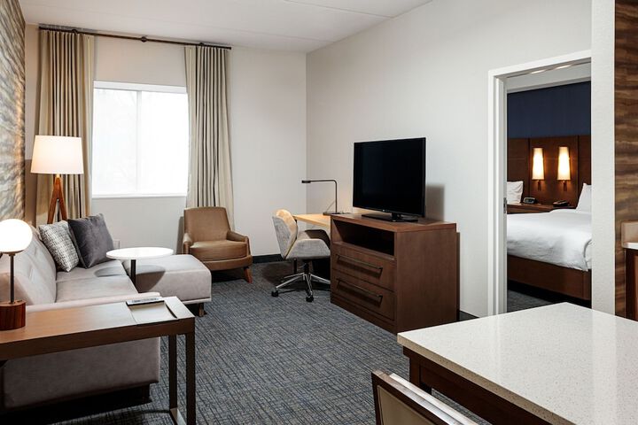 Room 16 of 24