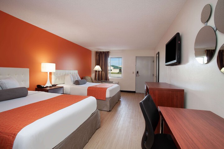 Room 18 of 42