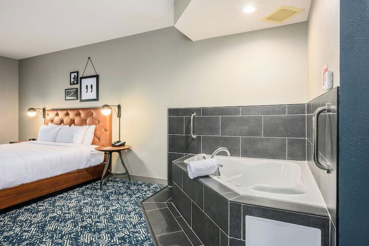 Four Points by Sheraton Bedford Manchester Airport