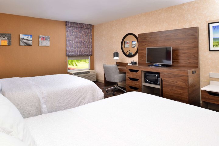 Room 44 of 67