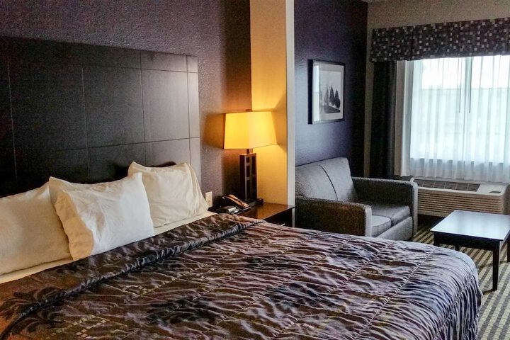 Room 28 of 30