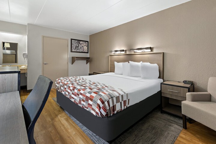 Room 29 of 41