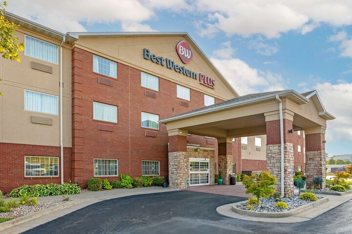 Hotel 2 of 39