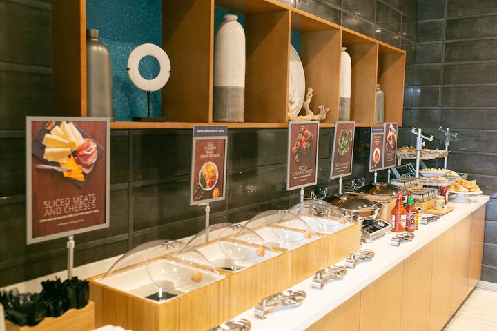 Breakfast/Coffee Service 16 of 19