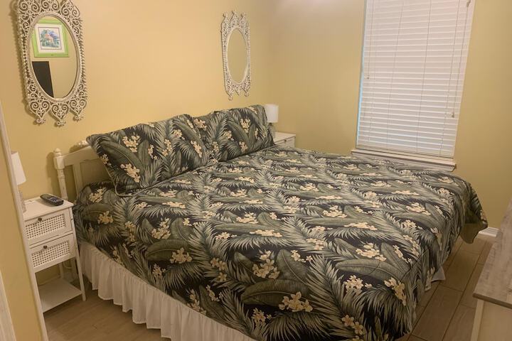 Room 21 of 42