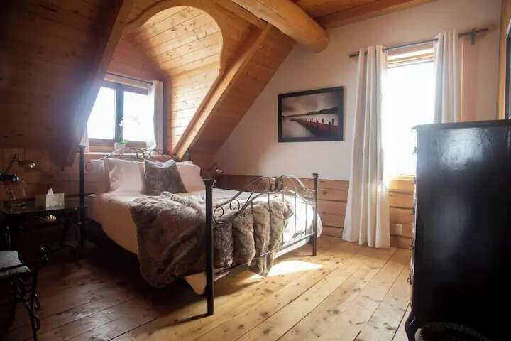 Room 26 of 27