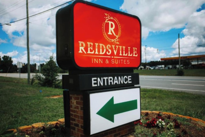 Reidsville Inn & Suites