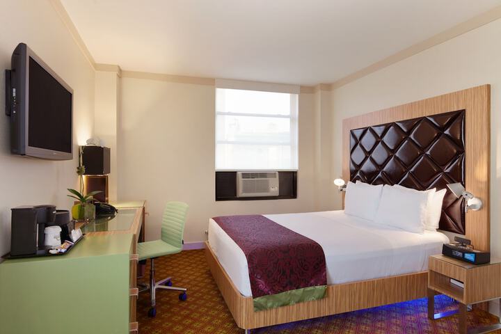 Room 28 of 55