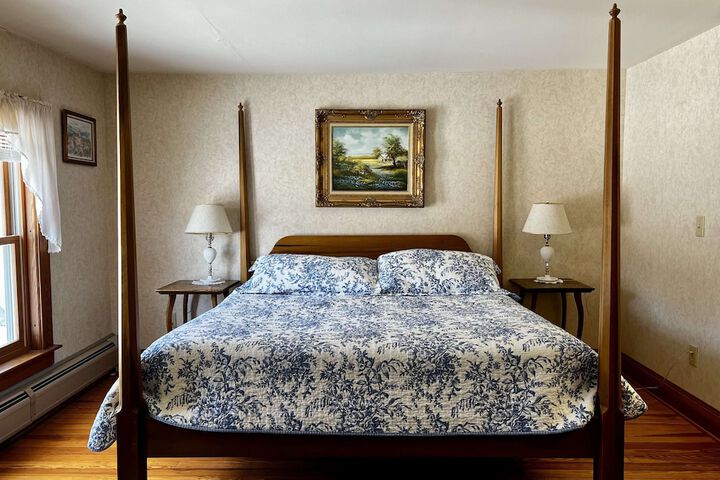 The Wayside Inn