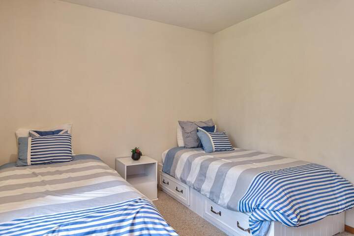 Room 15 of 39