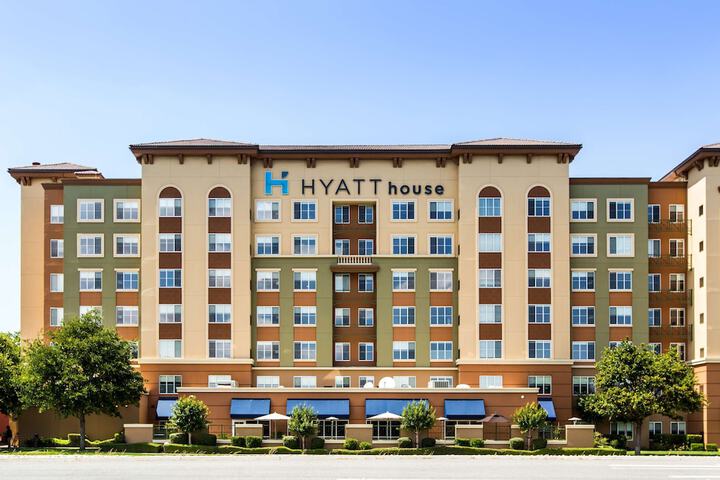 Hotel 4 of 23