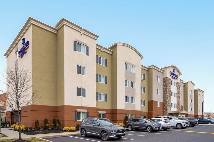 Hotel 3 of 49