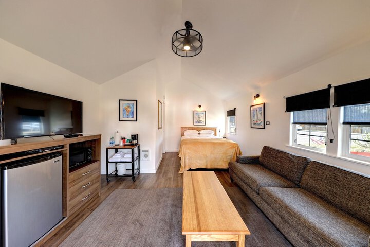 Room 40 of 63