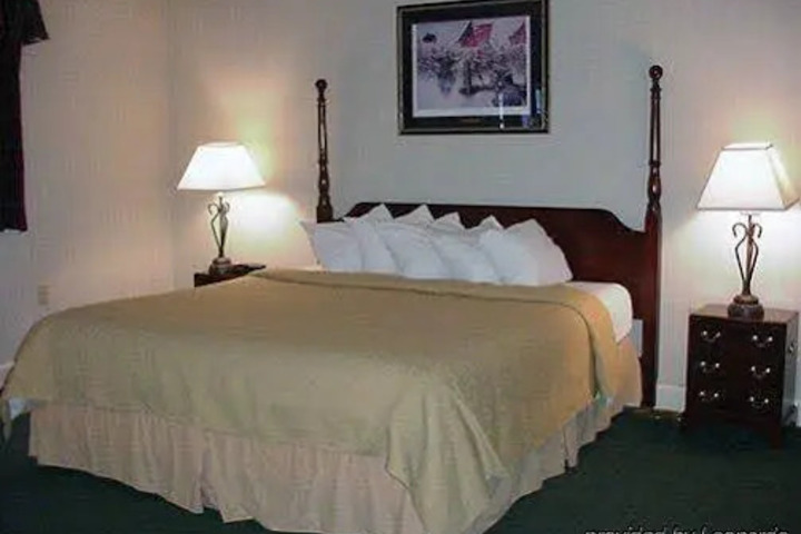 QUALITY INN AT GENERAL LEES HEADQUARTER