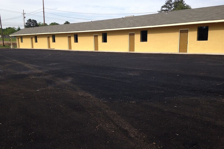 Pleasure Point Inn & Suites