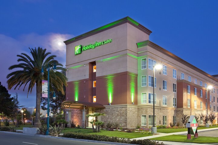 Hotel 3 of 76