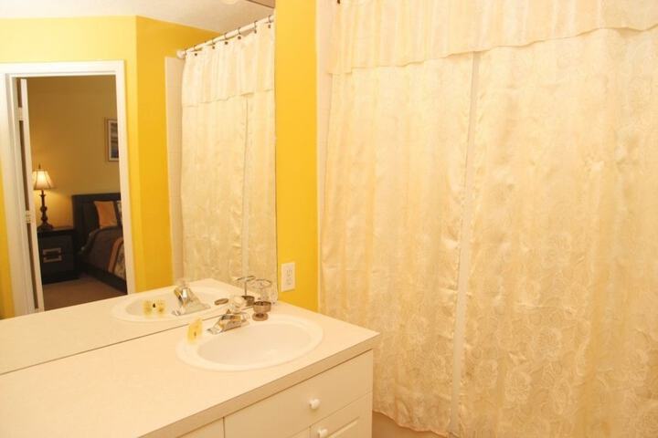 Room 15 of 39