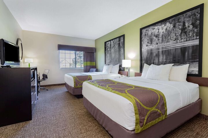 Room 16 of 26