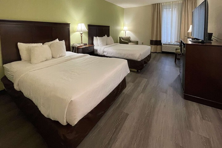 Room 74 of 141