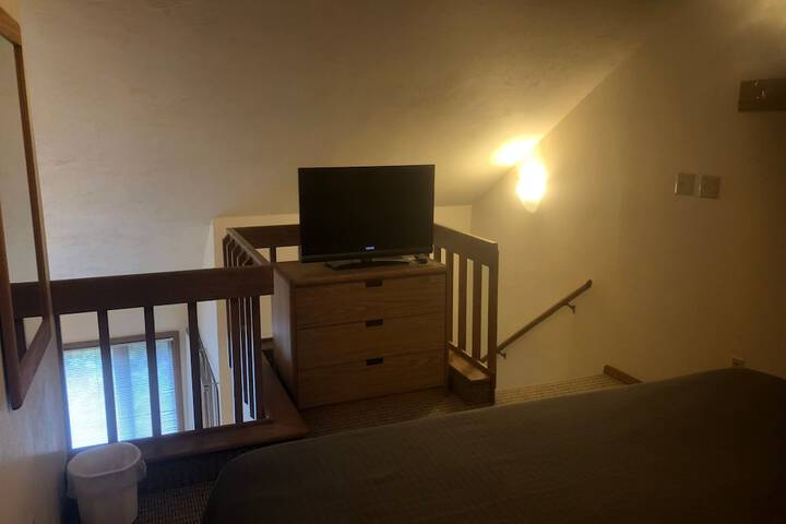 Room 144 of 185