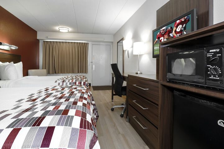 Room 26 of 34