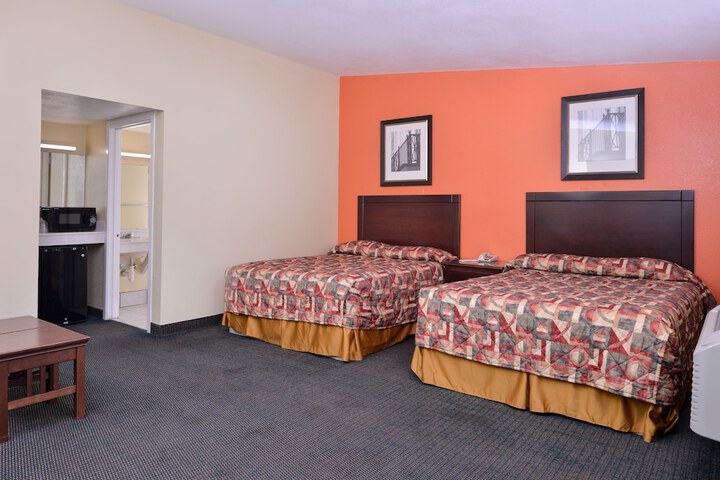Room 21 of 26