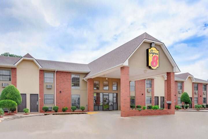 Hotel 2 of 20