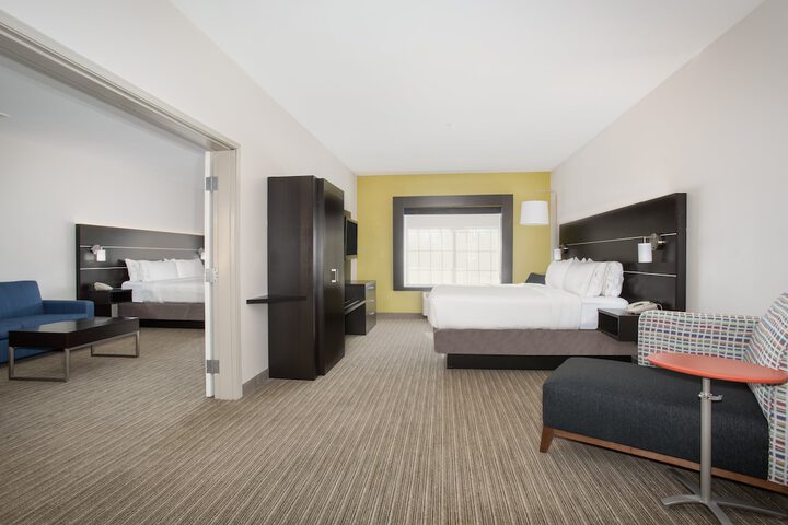 Room 29 of 50