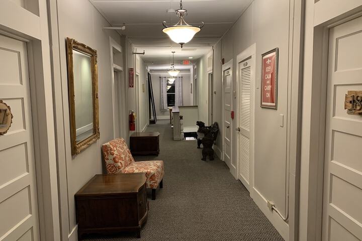 Ballroom/Hall 153 of 155