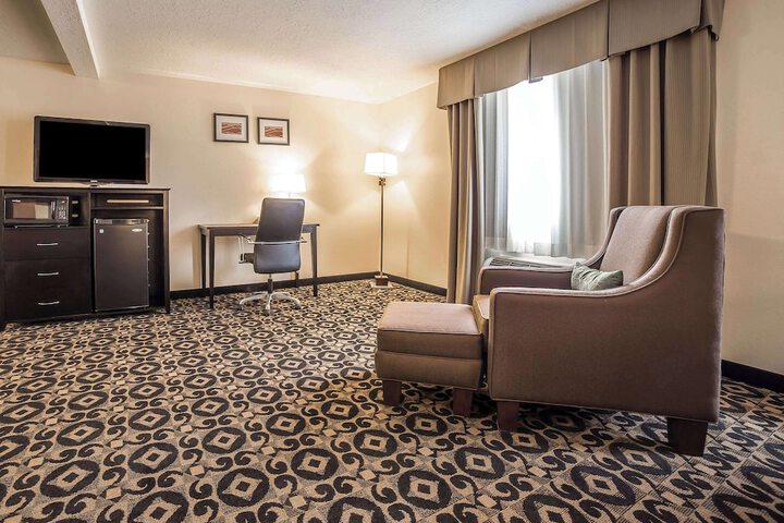 Room 21 of 49