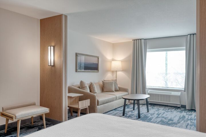 Room 9 of 22