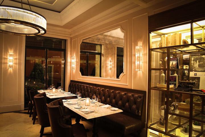 Dining 54 of 66