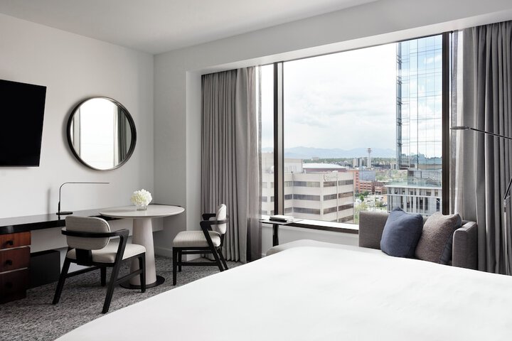 Room 21 of 109