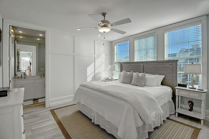 Room 40 of 54
