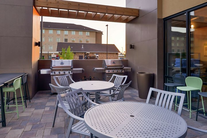 Terrace/Patio 55 of 58