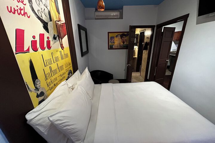 Room 59 of 99