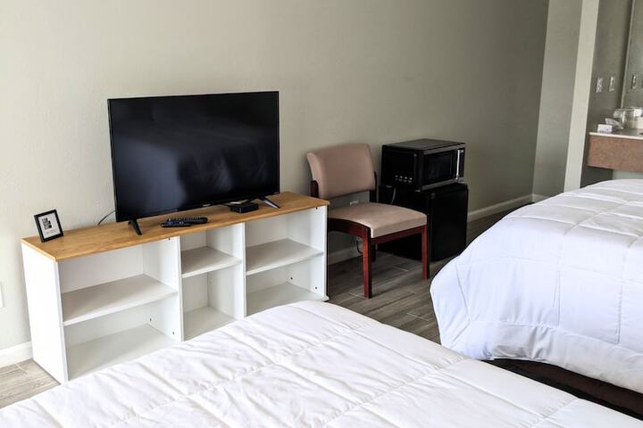 Room 18 of 27
