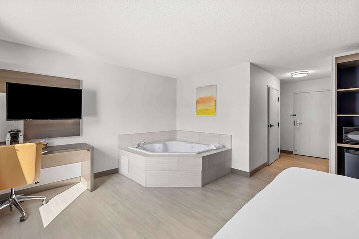 Comfort Inn Painesville - Concord