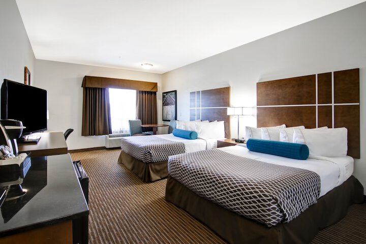 Room 14 of 36