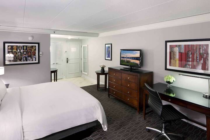 Room 26 of 51