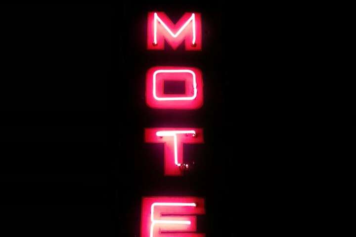 Hotel 4 of 50