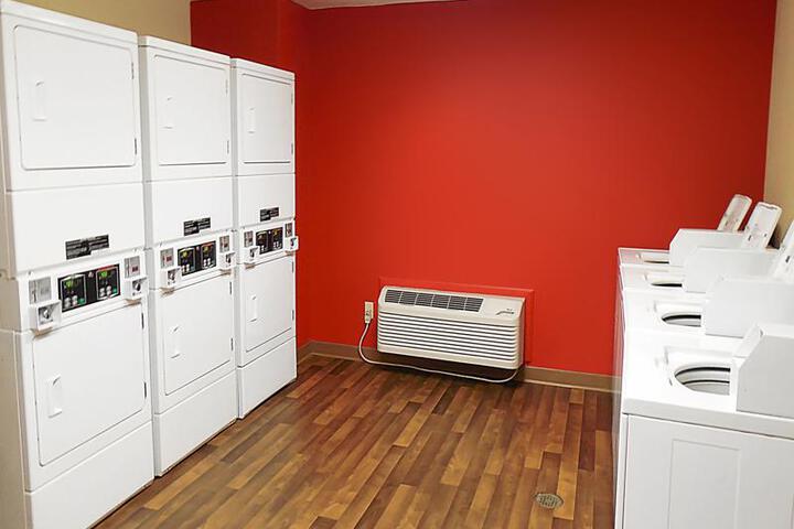 EXTENDED STAY AMERICA - LOS ANGELES - WO