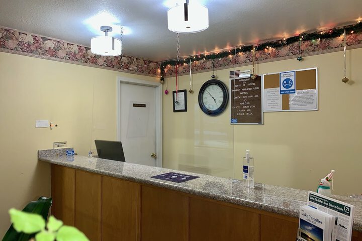 Suite 16 Motel