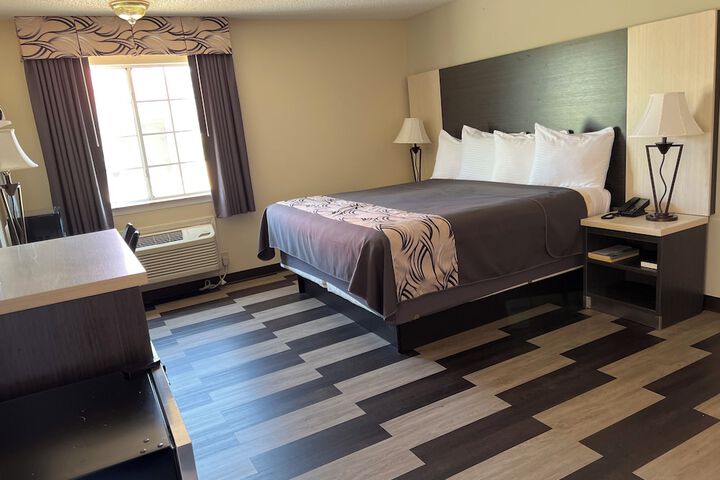Room 26 of 42