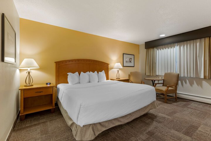 Room 14 of 28